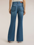 Jeans flare con tasche image number 1