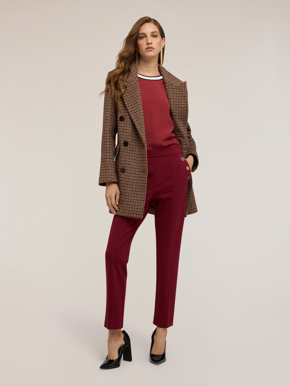 Pantaloni regular con motivo occhielli