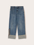 Jeans cropped con patch ricamato image number 4