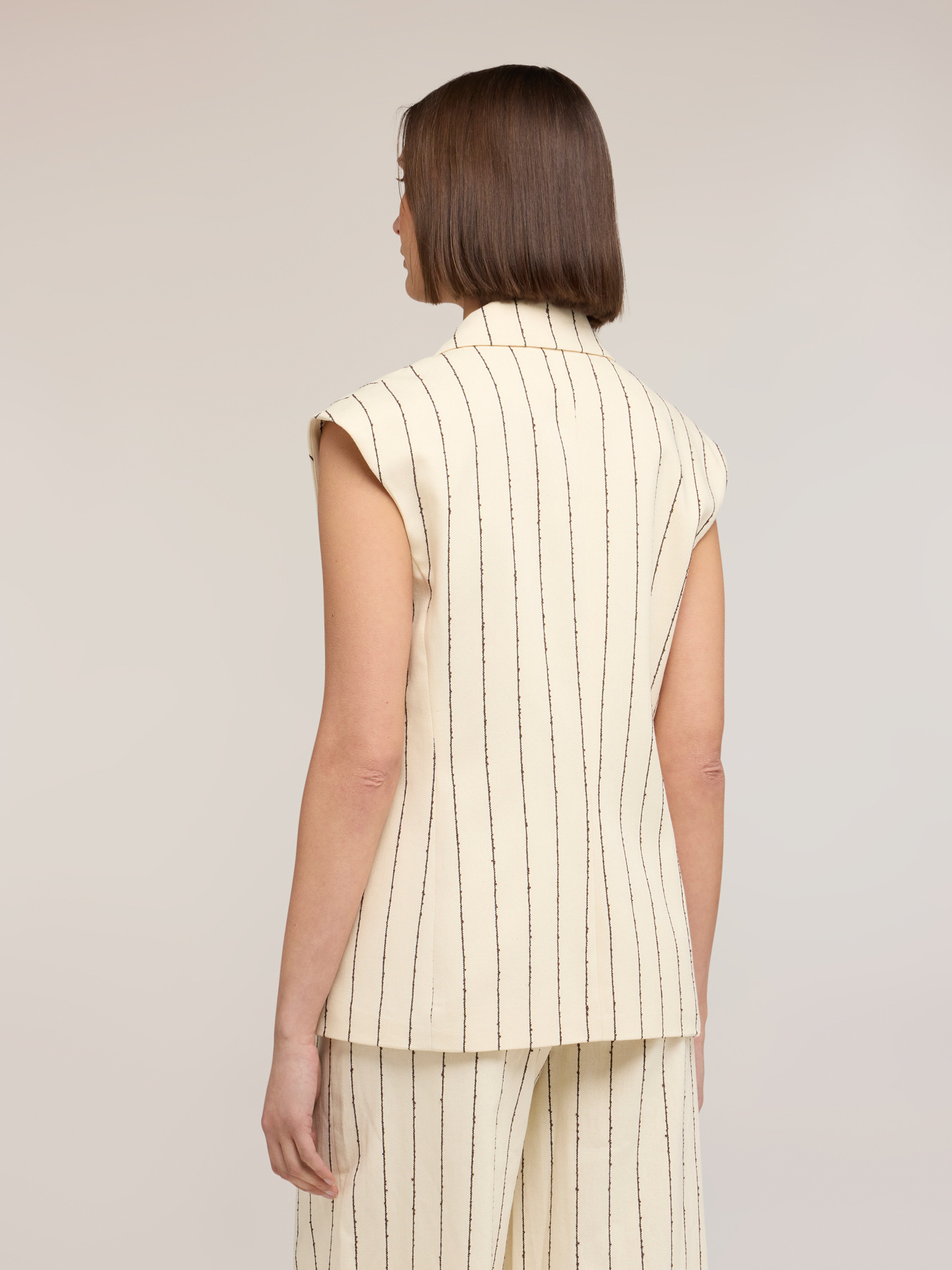 Gilet gessato The Tailoring Lab image number 1
