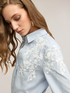 Camicia a righe con ricamo floreale image number 1
