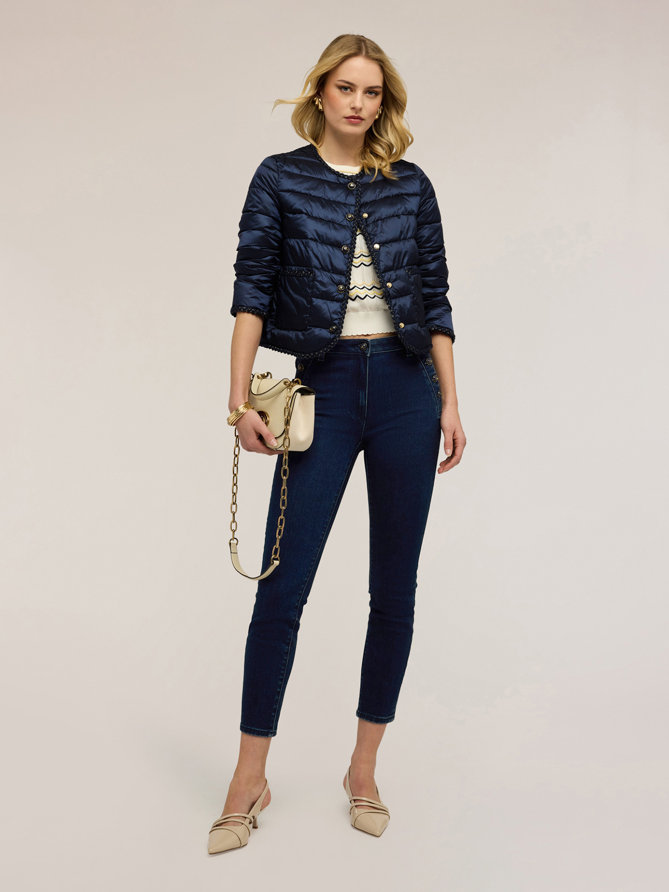 Jeans skinny con bottoni decorativi image number 0