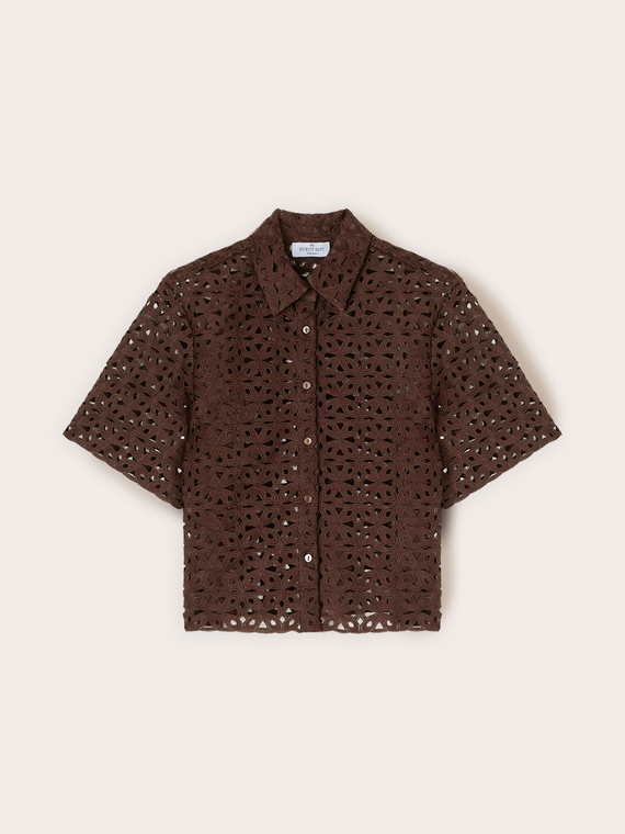 Camicia boxy in pizzo macram&eacute;