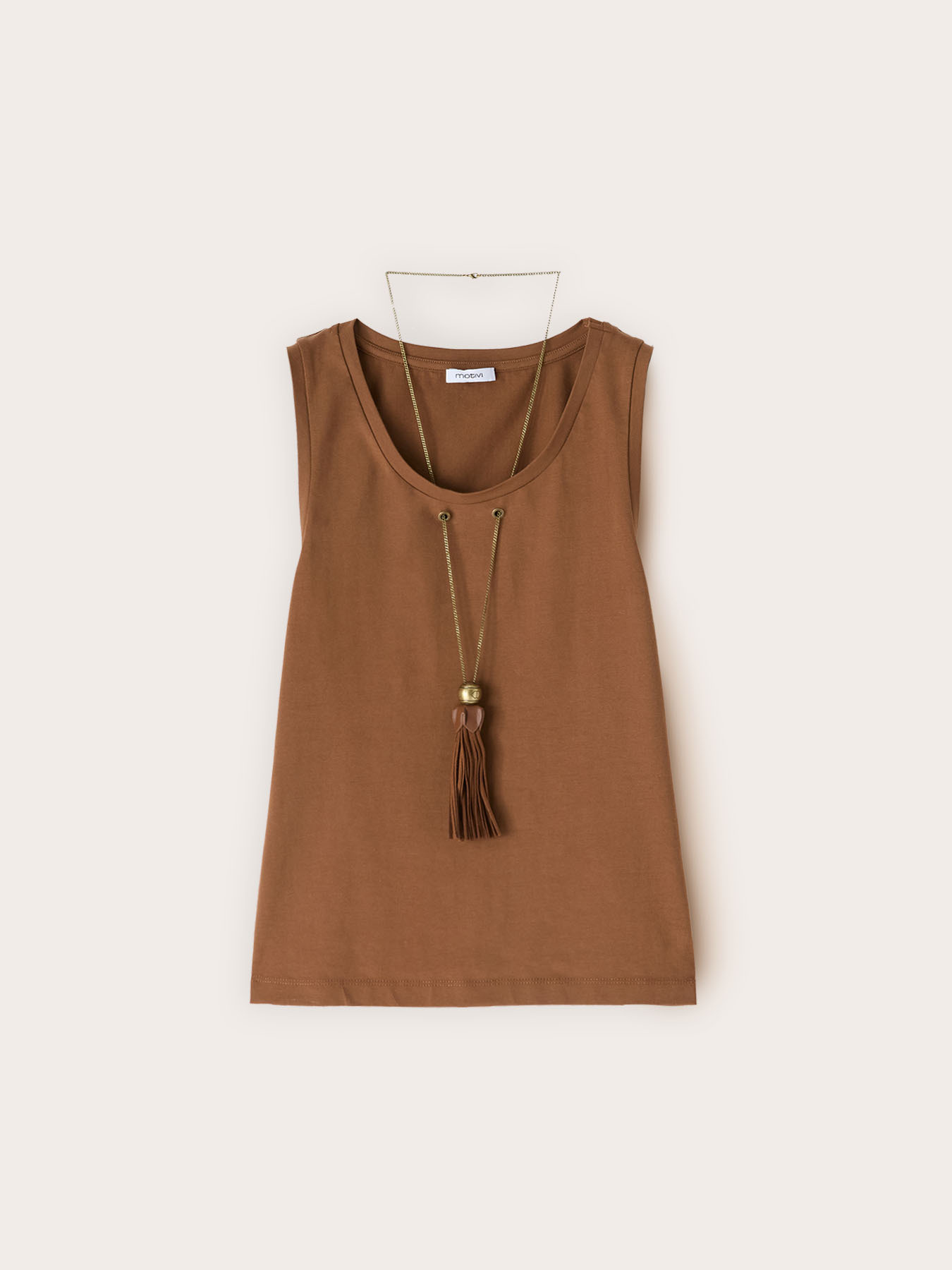 Top con collana a nappa integrata image number 4