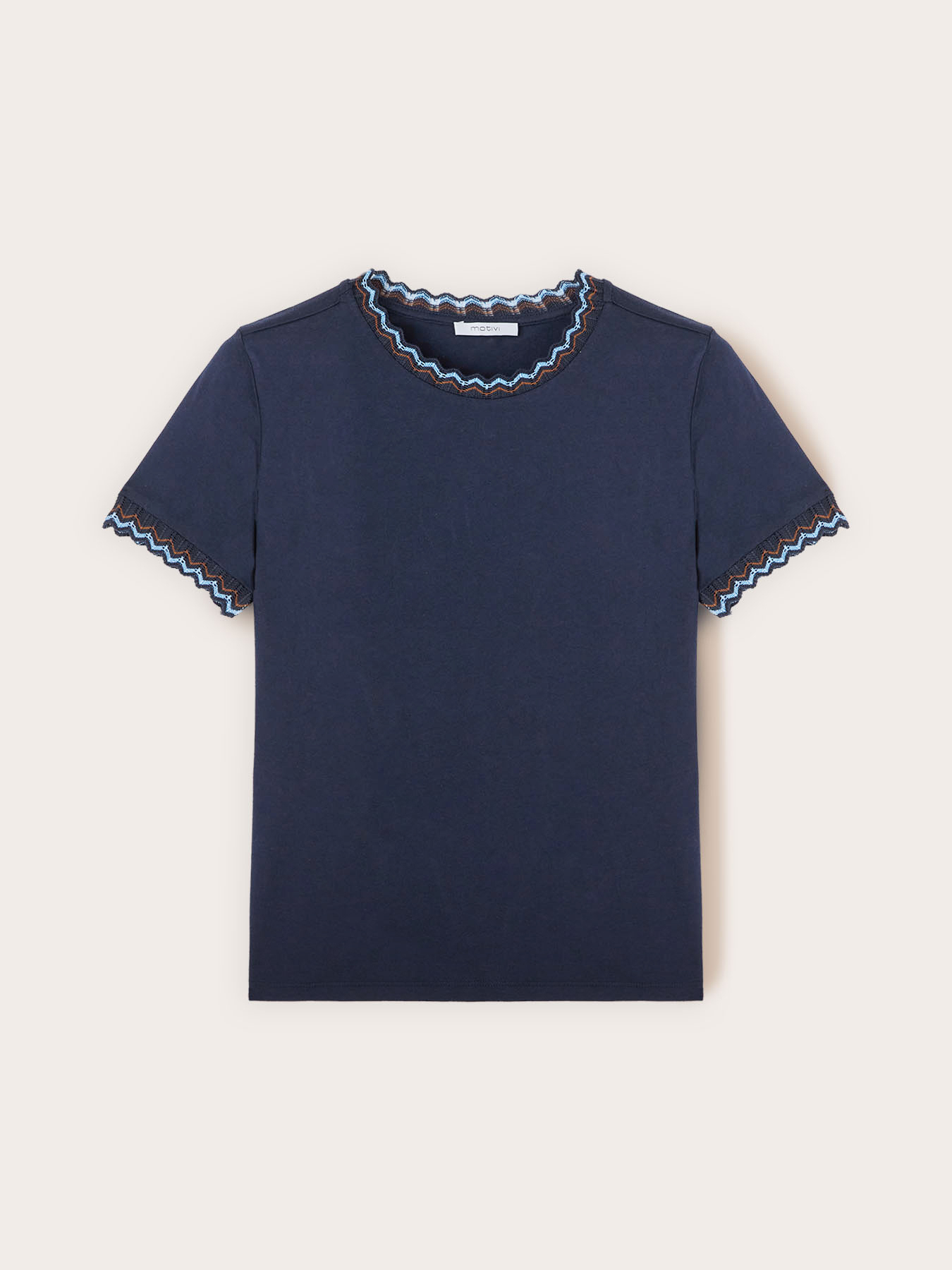T-shirt con bordi in maglia image number 4