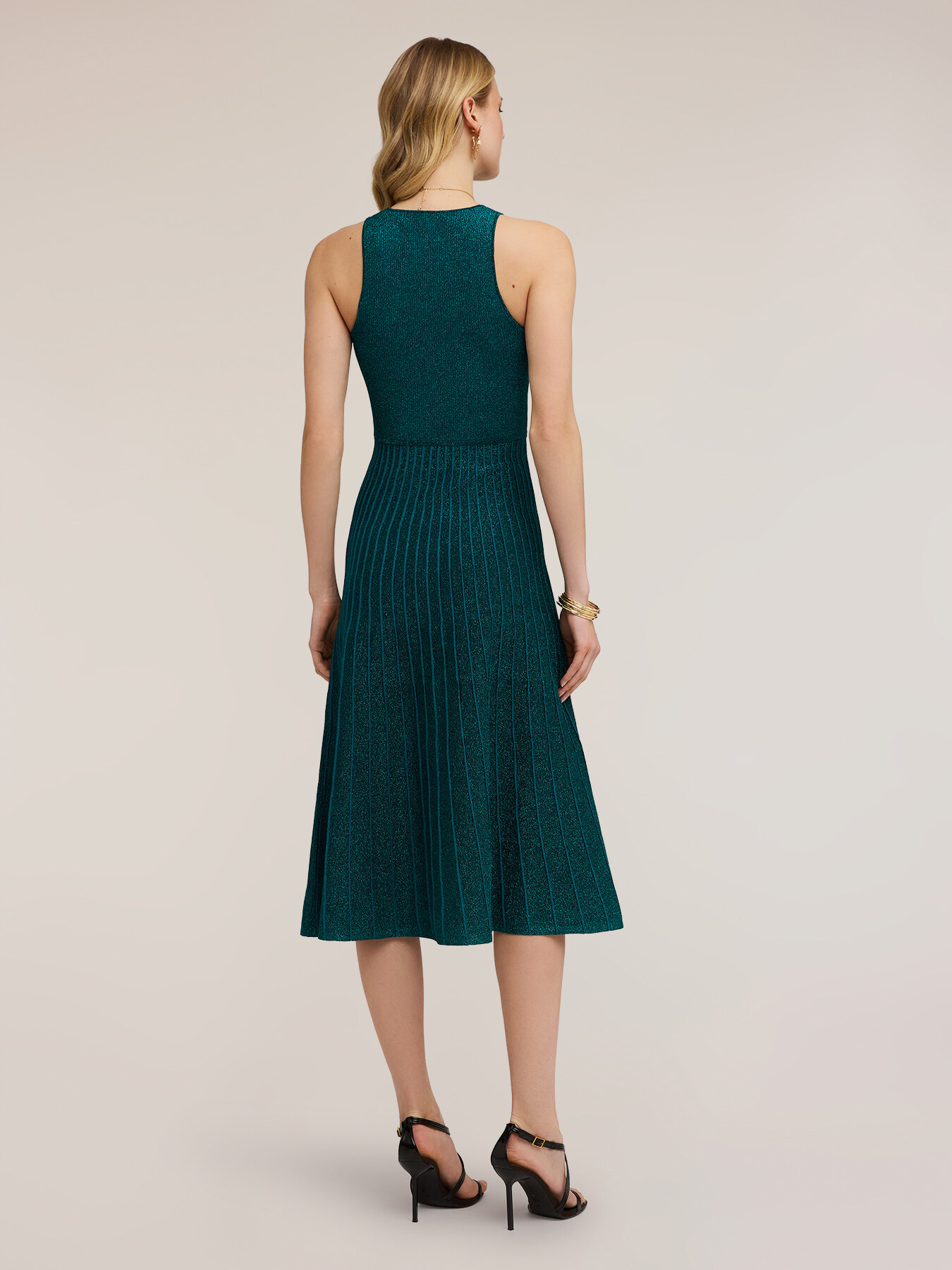 Vestito flare in maglia pliss&eacute; image number 1