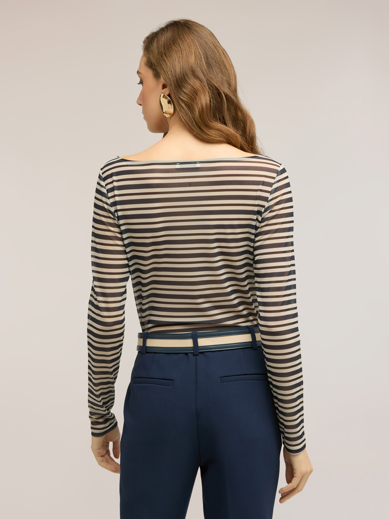 T-shirt in tulle a righe con drappeggio image number 1