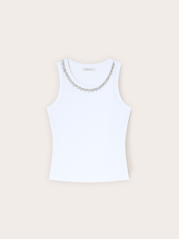 Top con strass sullo scollo