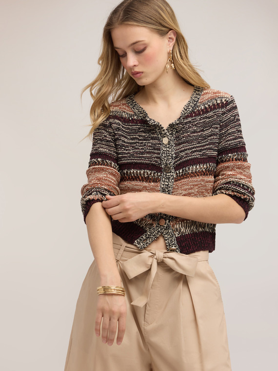 Cardigan corto in maglia traforata a righe