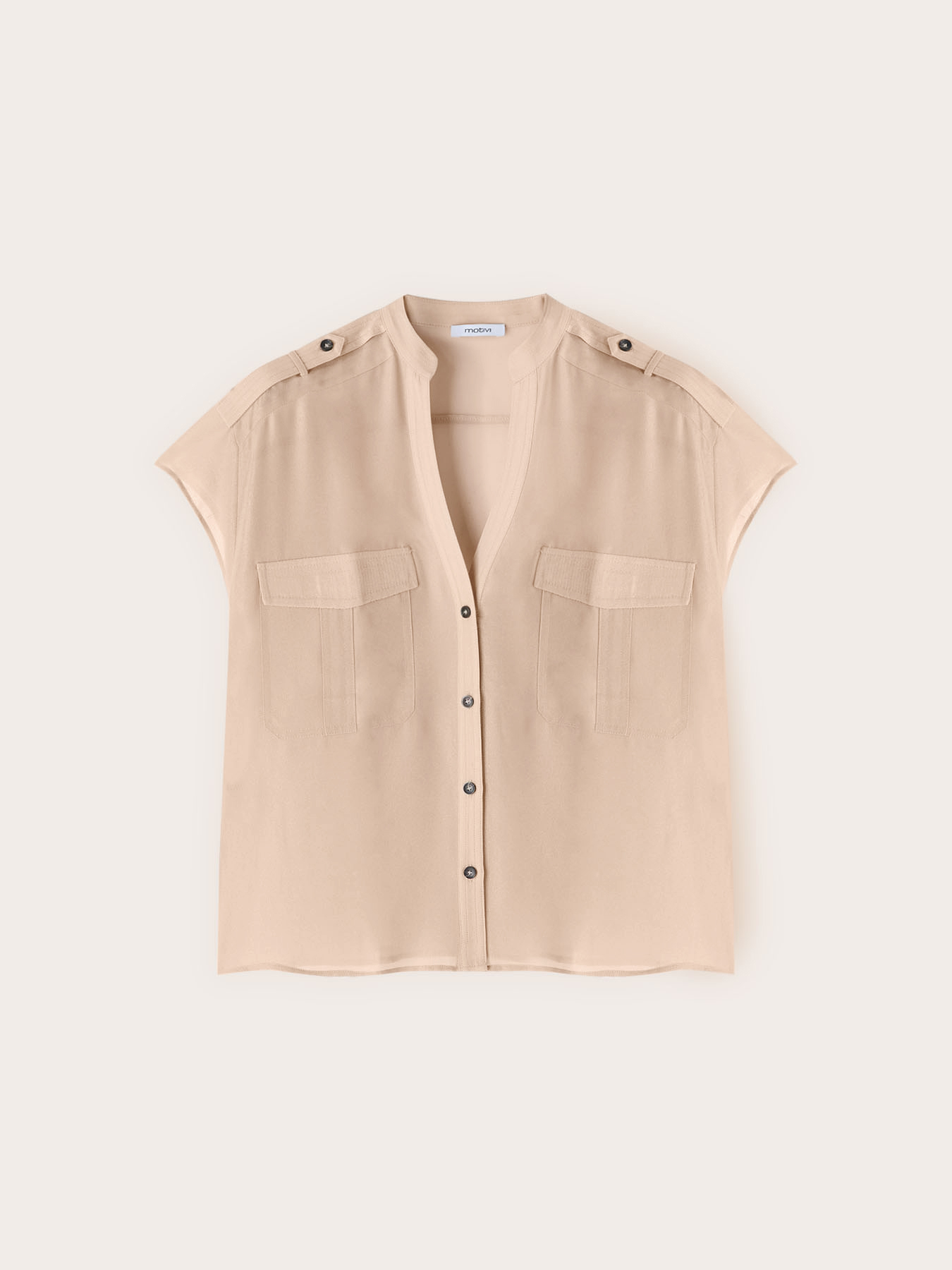 Camicia in georgette laminata con tasche image number 4