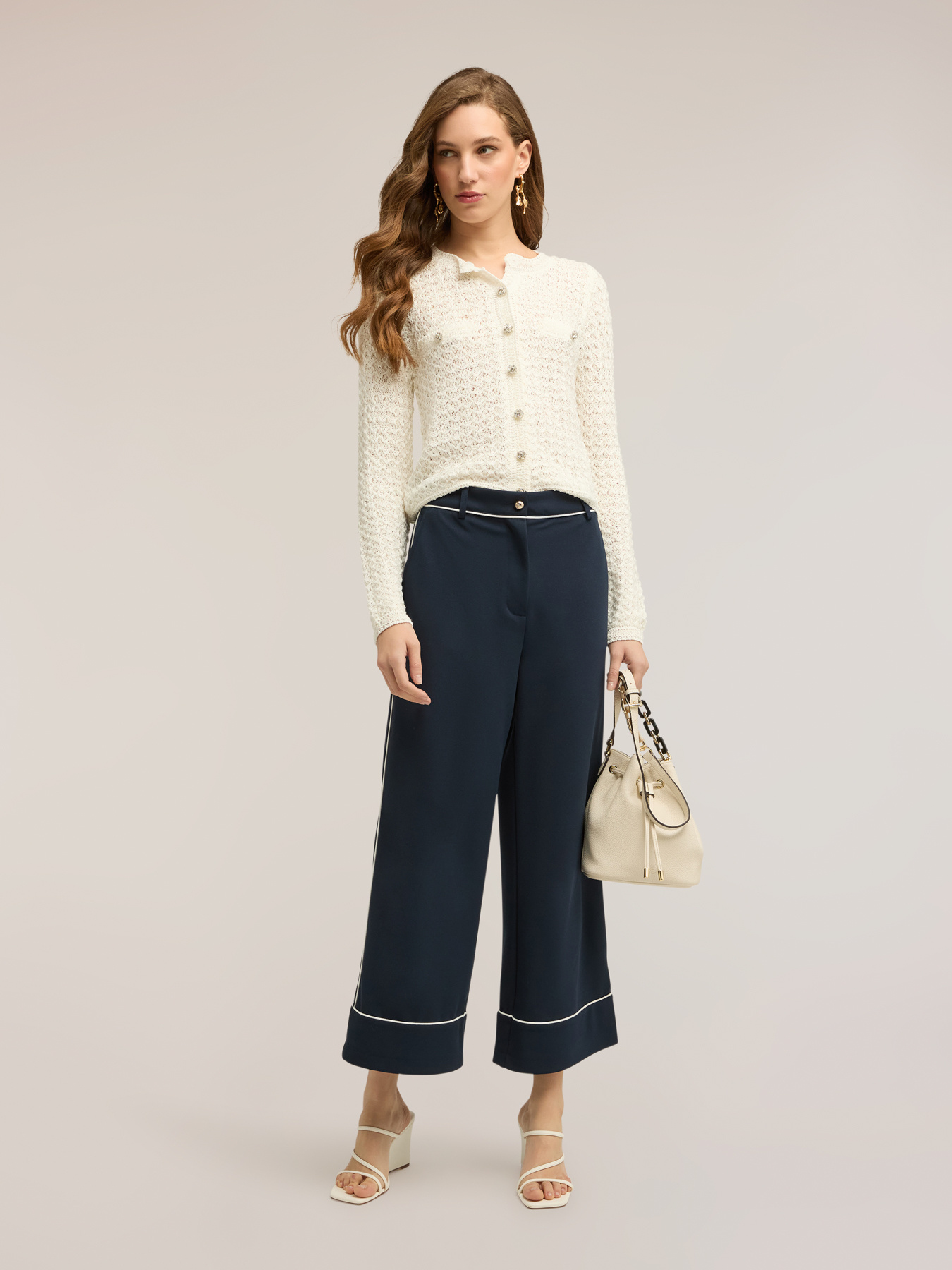 Cardigan in maglia traforata image number 2