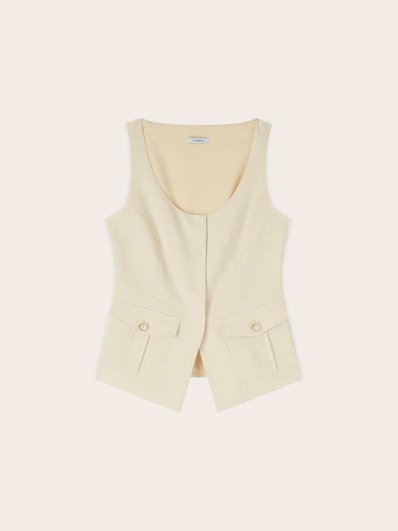 Gilet fitted con bottoni