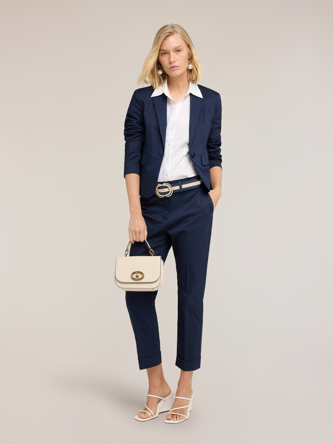 Blazer sartoriale in misto cotone image number 0