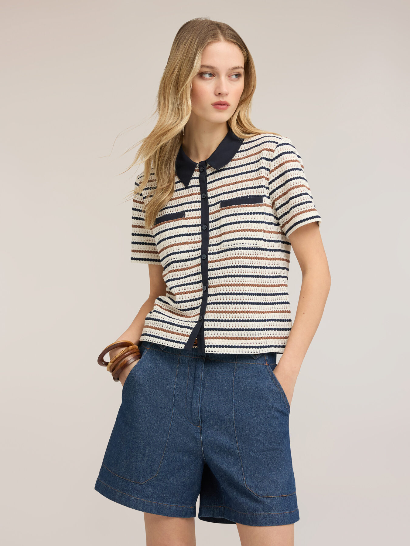 T-shirt a righe con colletto a contrasto image number 0