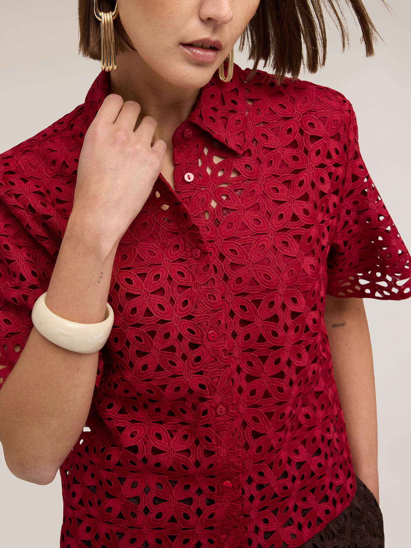 Camicia boxy in pizzo macram&eacute; image number 3