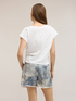 T-shirt in jersey con pietre ricamate image number 1