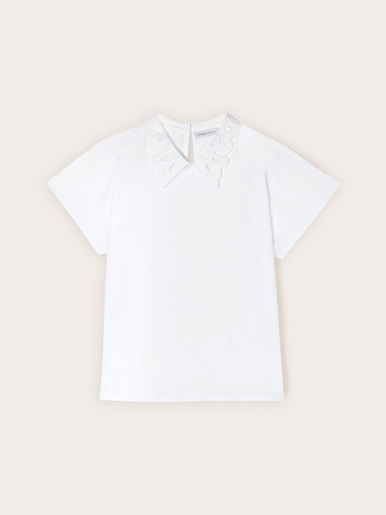 T-shirt con colletto ricamato image number 4