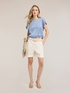 Blusa in raso con scollo a barchetta image number 2