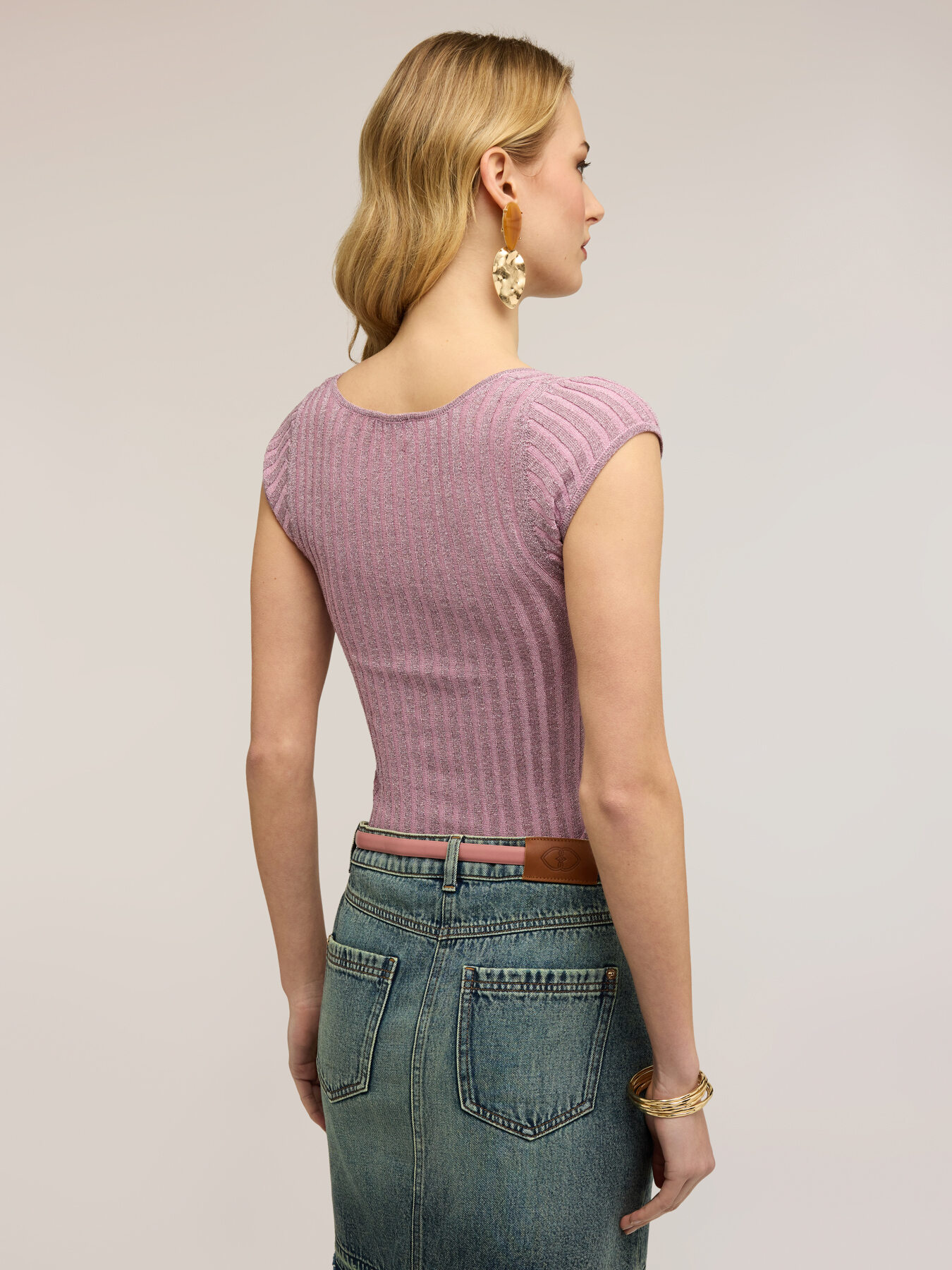 Maglia slim in lurex a coste image number 1