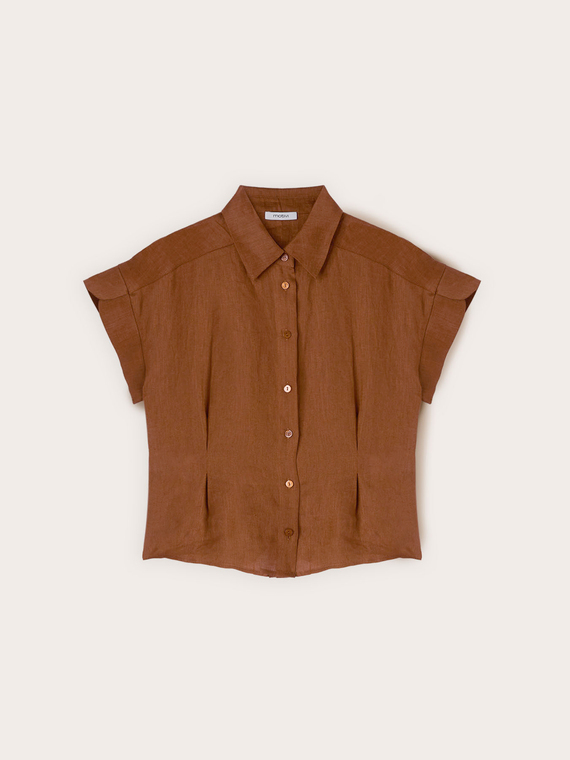 Camicia in lino con pieghe