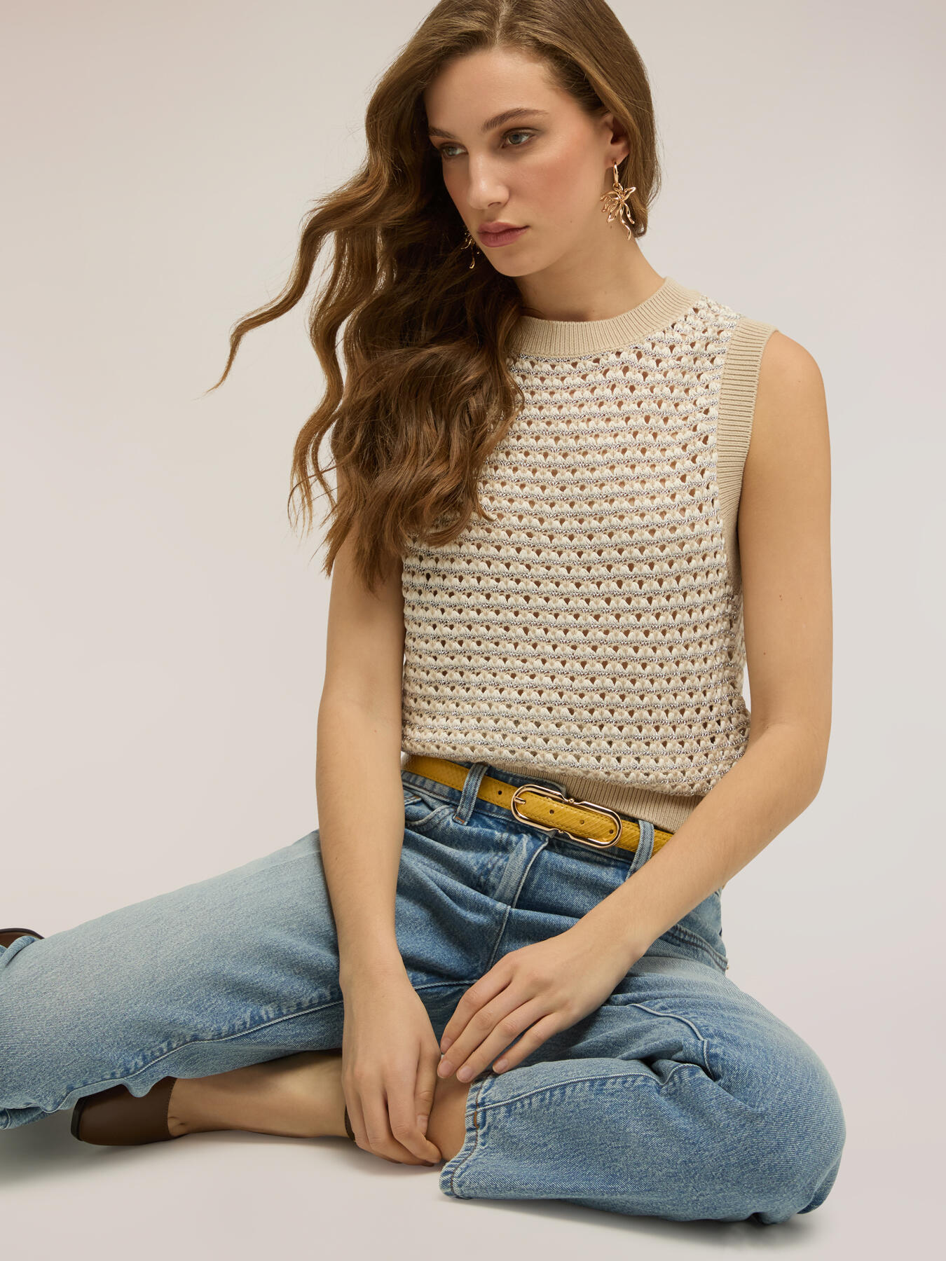 Top in maglia effetto crochet image number 3