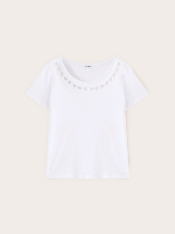 T-shirt con motivi cut-out