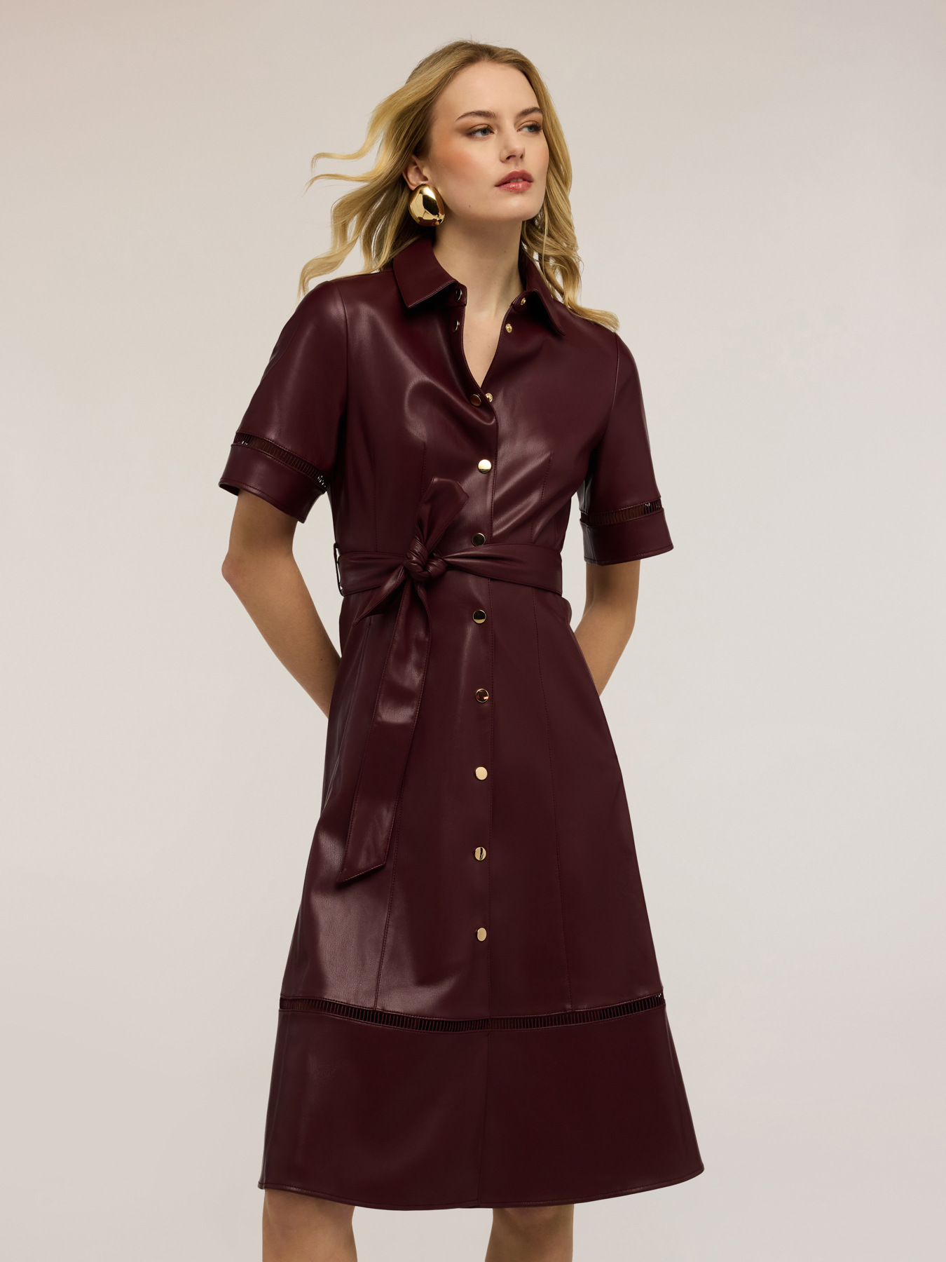 Vestito chemisier con dettagli traforati image number 0
