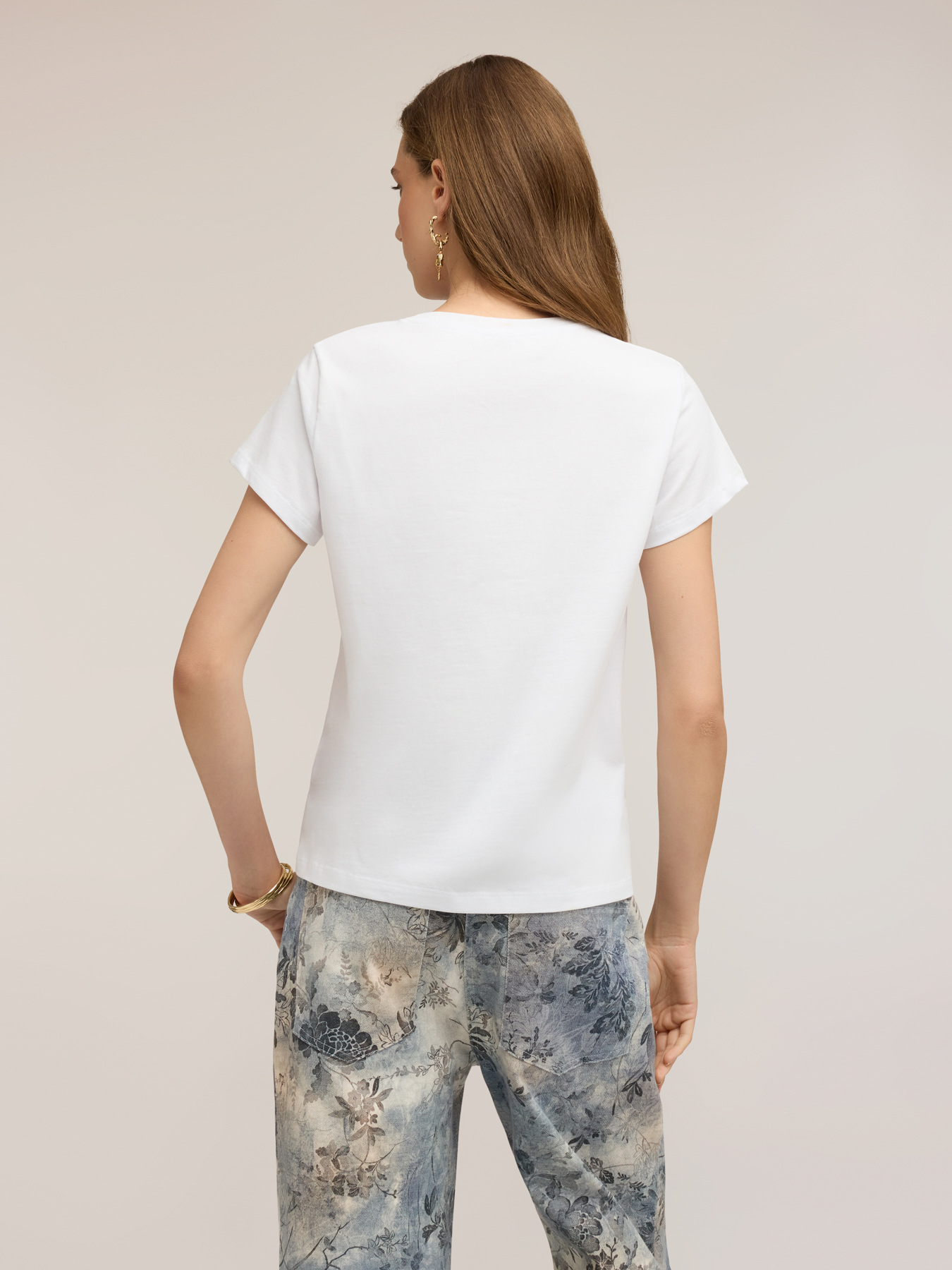 T-shirt in jersey con cuore in paillettes image number 1