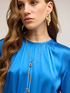 Blusa in raso con fascia image number 3