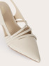 D&eacute;collet&eacute; slingback con listini e tacco kitten image number 3