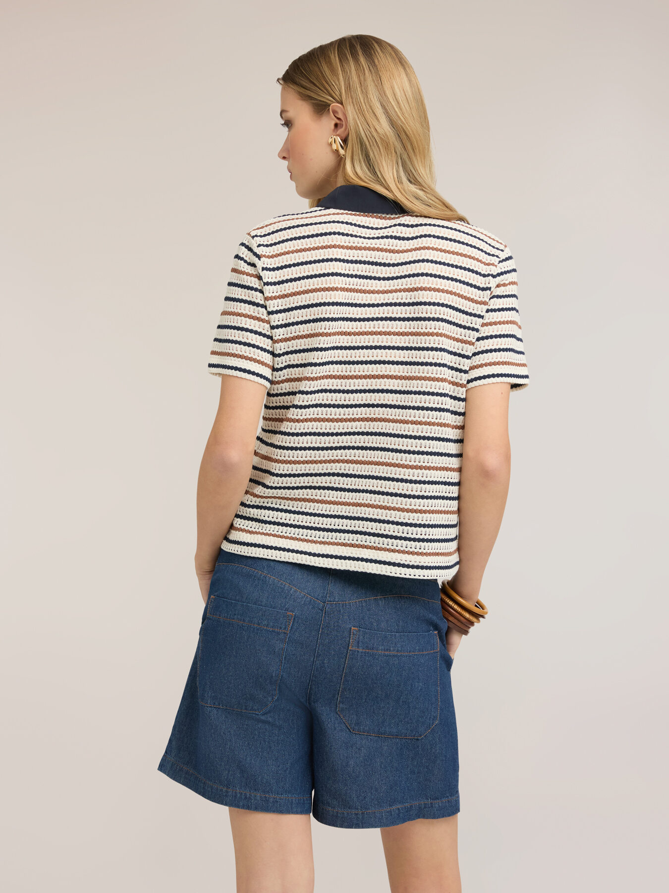 T-shirt a righe con colletto a contrasto image number 1