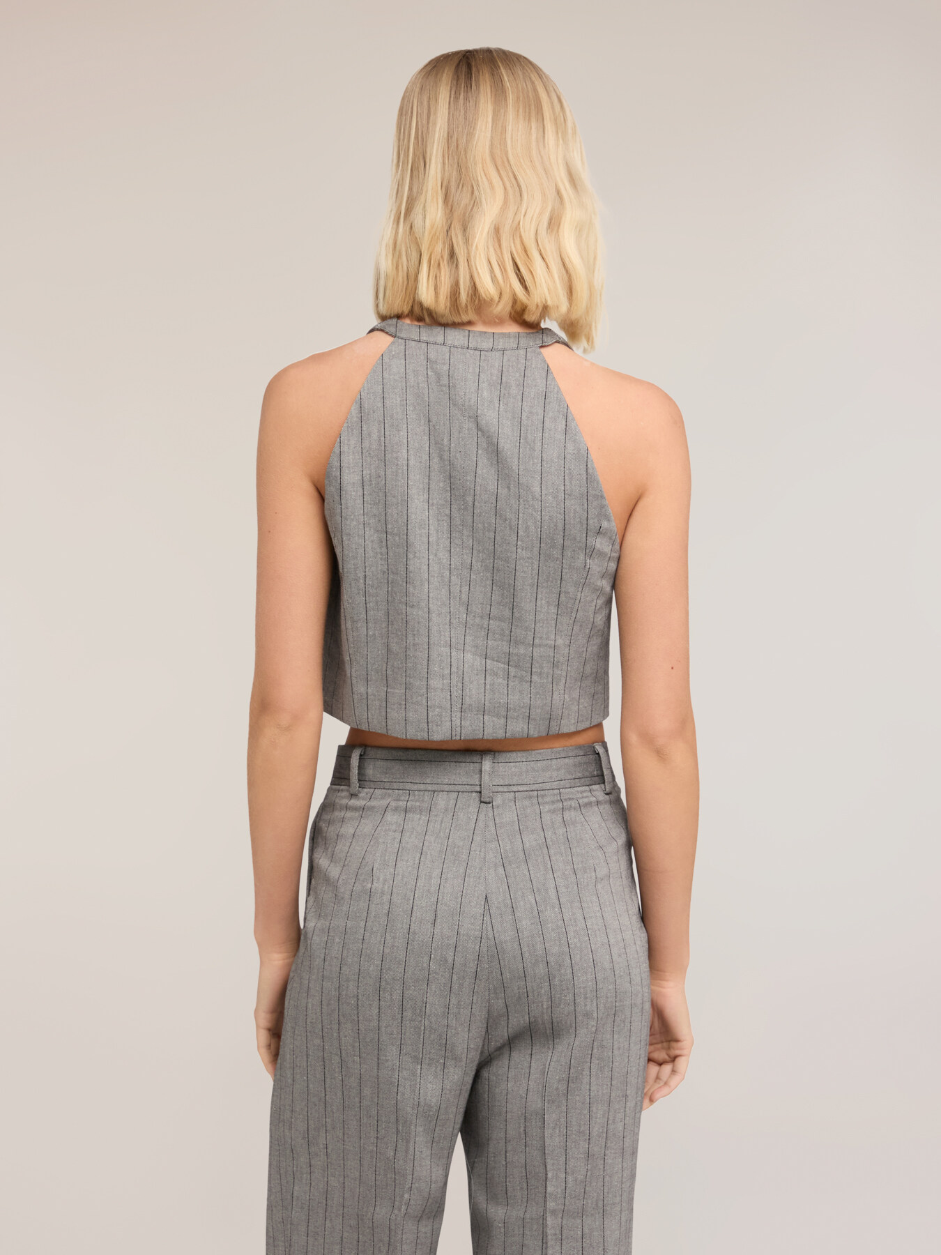 Top gilet gessato in misto lino image number 1