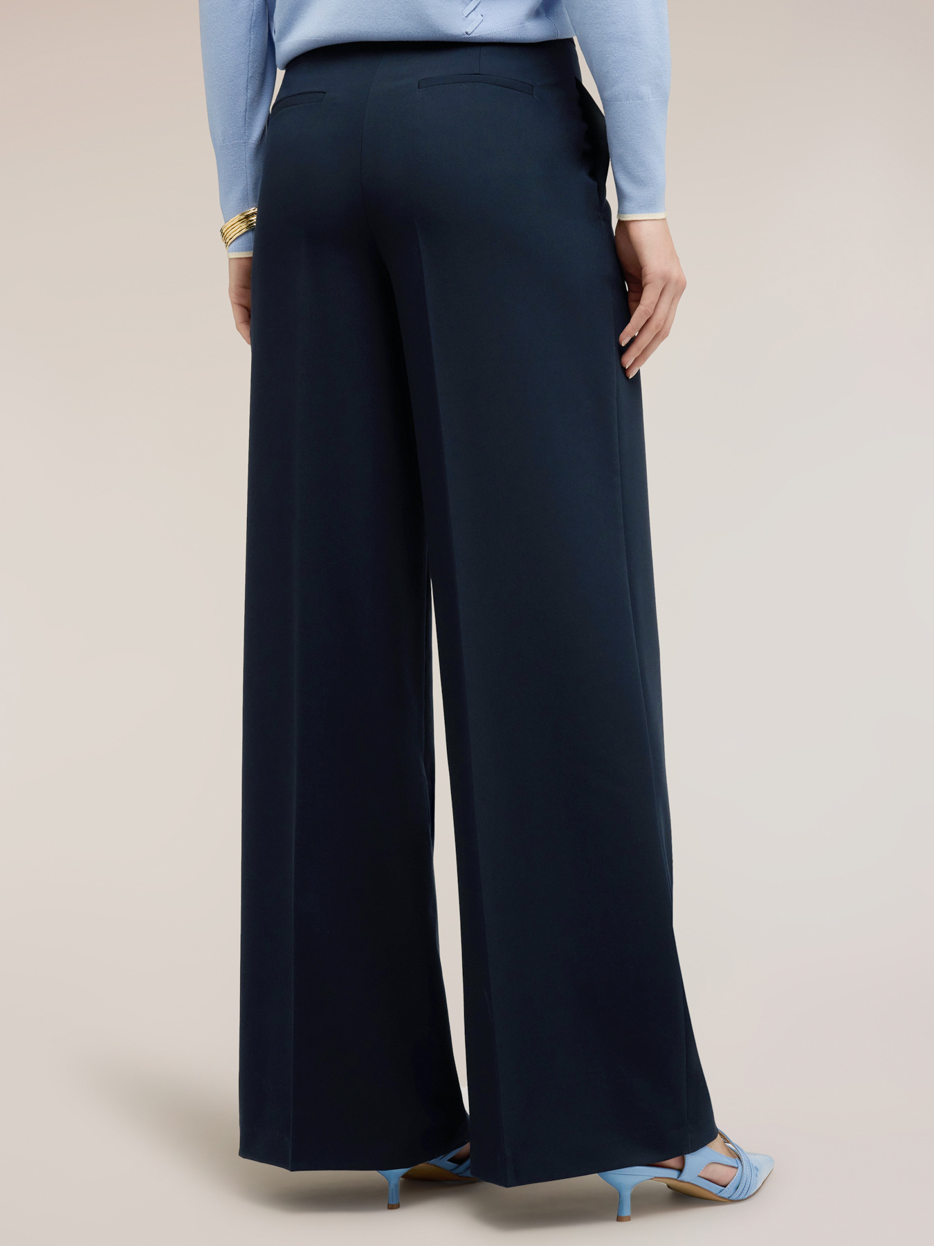 Pantaloni palazzo con piega stirata image number 1