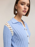 Cardigan in maglia fine con inserti traforati image number 3