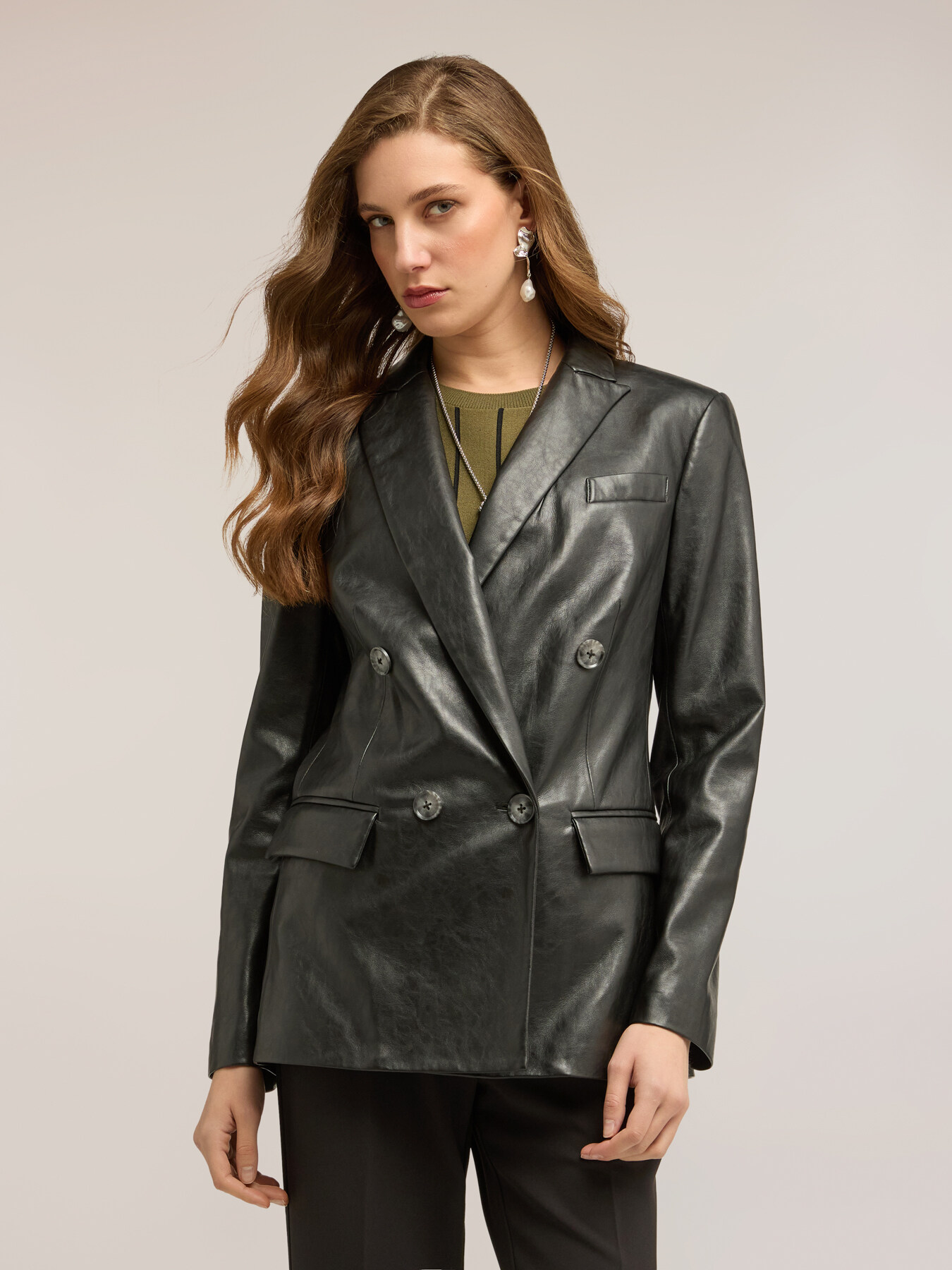 Giacca blazer doppiopetto con revers image number 0