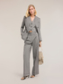 Blazer doppiopetto gessato in misto lino image number 2