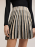 Gonna in maglia lurex pliss&eacute; image number 3