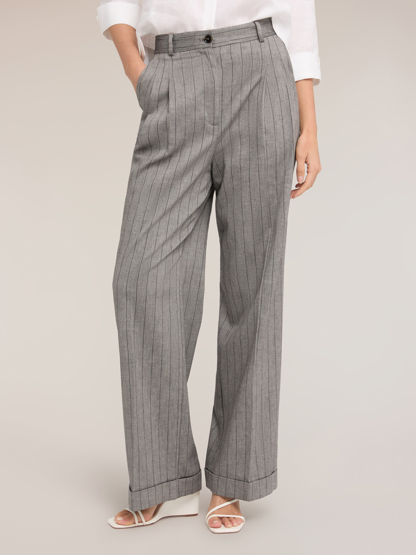 Pantaloni palazzo in misto lino a righe image number 2