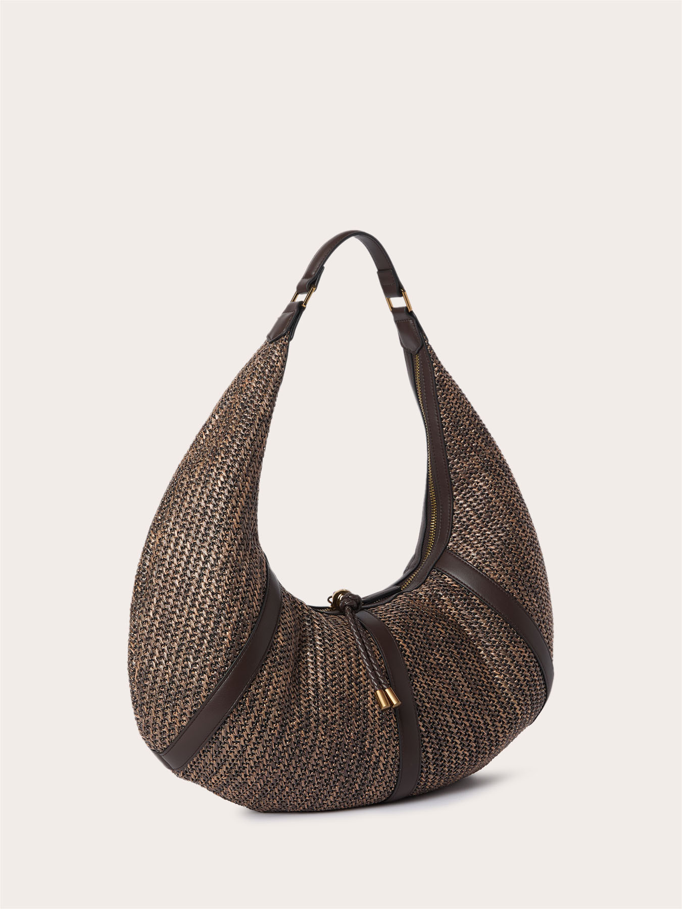 Borsa a tracolla hobo intrecciata con nappine image number 3