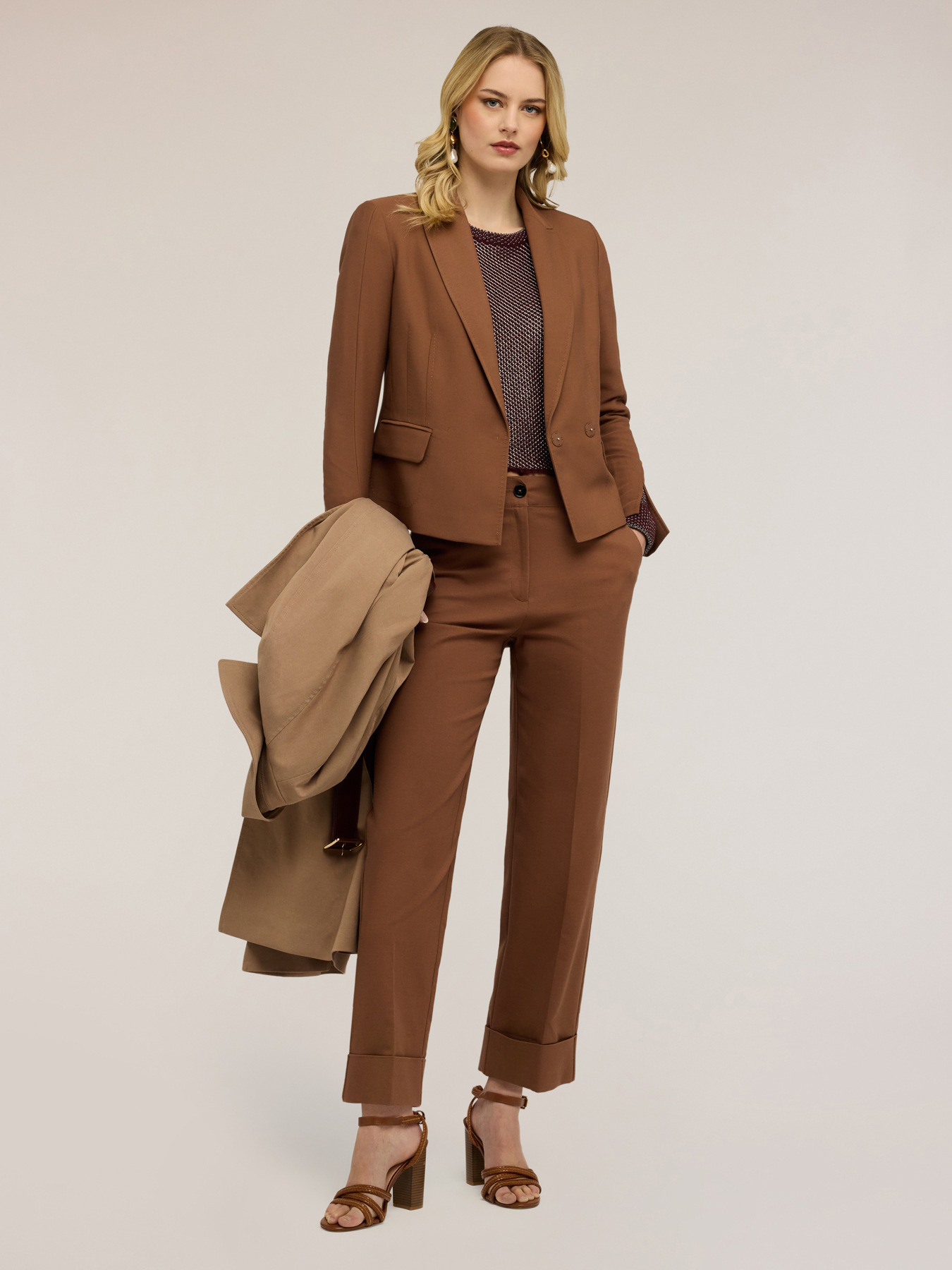 Blazer con spacco al fondo manica image number 3