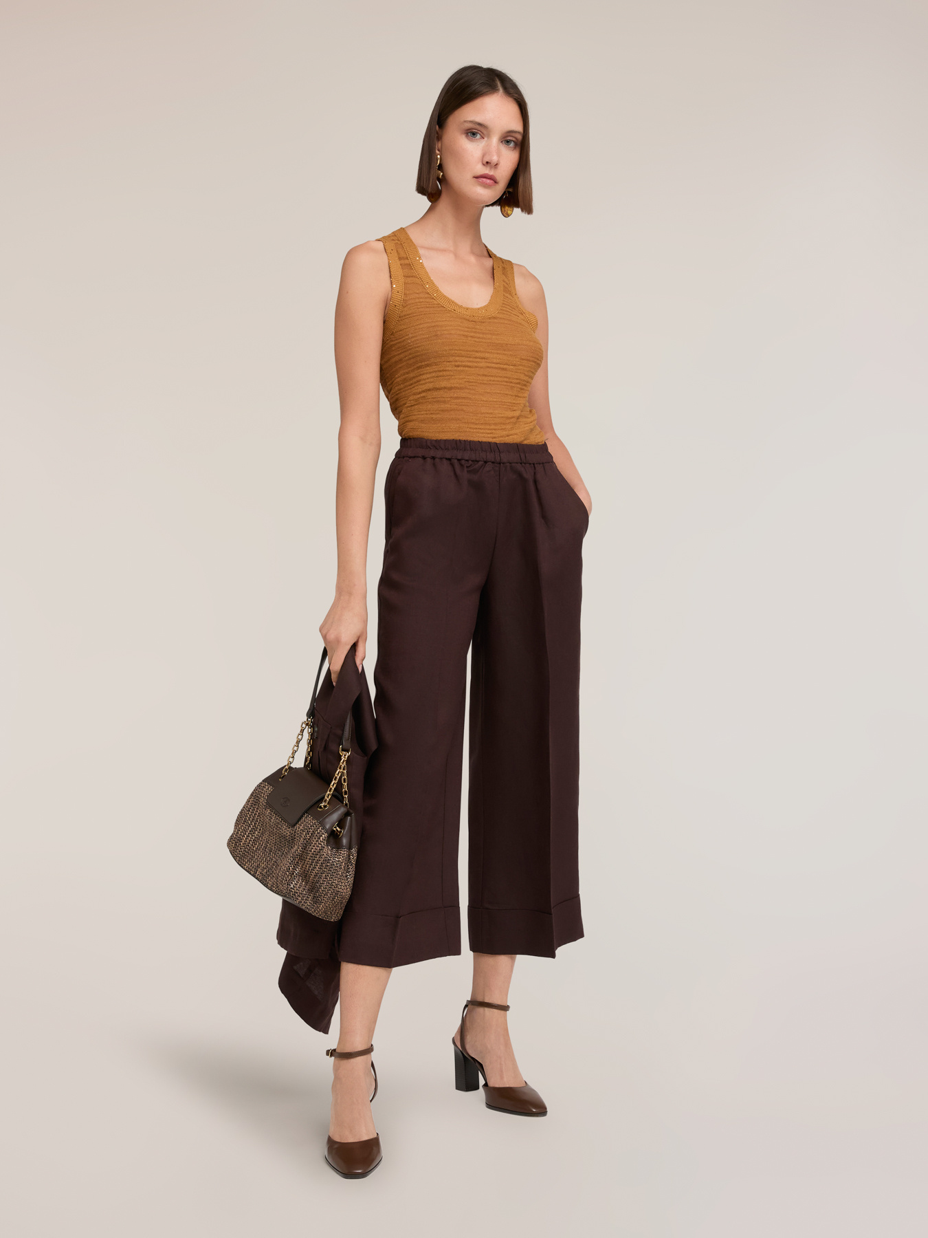 Top in maglia con bordi in paillettes image number 0