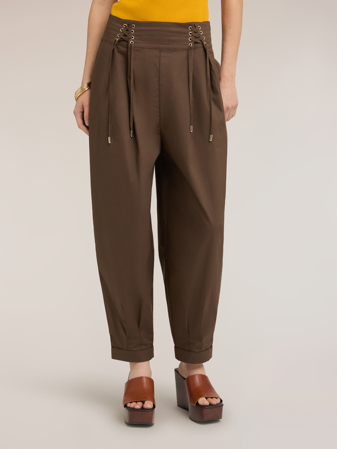 Pantaloni in popeline con lacci in vita image number 2