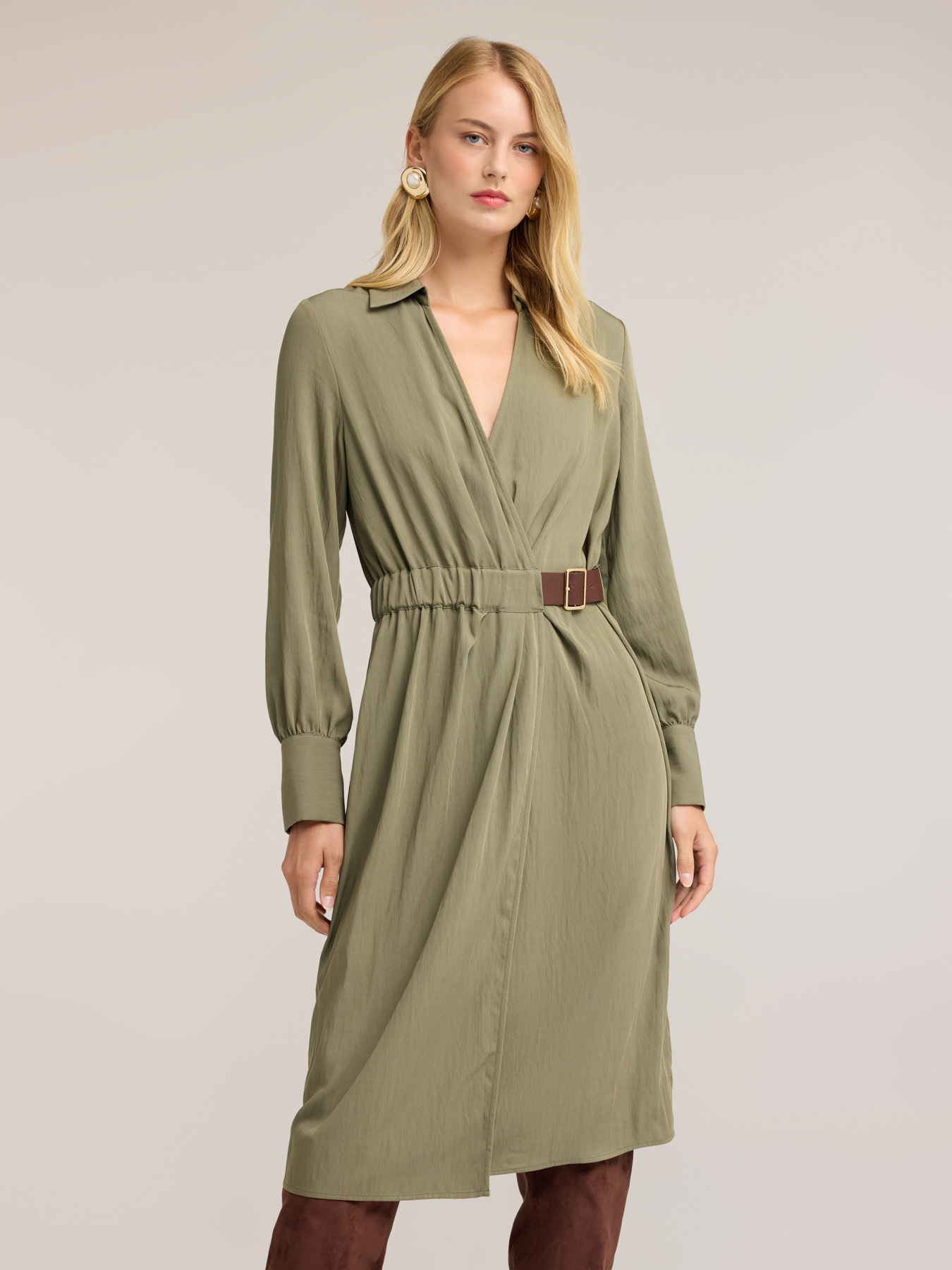 Vestito chemisier in twill drappeggiato image number 2