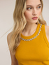 Top con strass sullo scollo image number 3